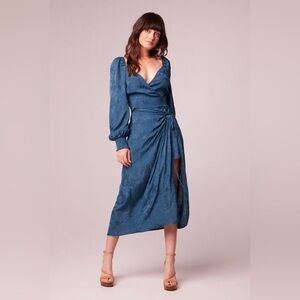 BAND OF THE FREE CAMILLE DEEP TEAL CROSSOVER CROP TOP | NWT